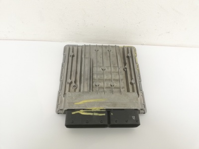 Блок управления ДВС N52  X3E83 12147571088