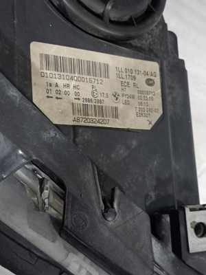 Фара правая 5-serie F10/F11 2009-2016 ДО 07.2013Г. НЕ КСЕНОН  63117203242 F10 63117203242