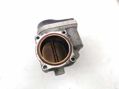 Дросельная заслонка M54  E60 13547502444