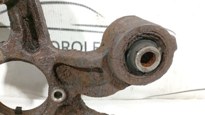 Кулак поворотный задний правый Grand Vitara 2005-2015 ПОД ДИСКОВЫЕ ТОРМОЗА  4611079K00 Grand Vitara 4611079K00