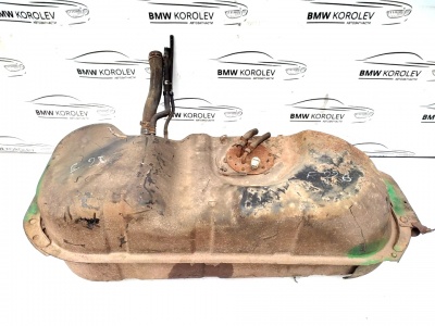 Топливный бак (в сборе) L200 MN120096