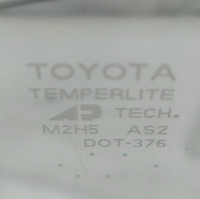 Стекло двери передней правой Camry V40 2006-2011    6810106130