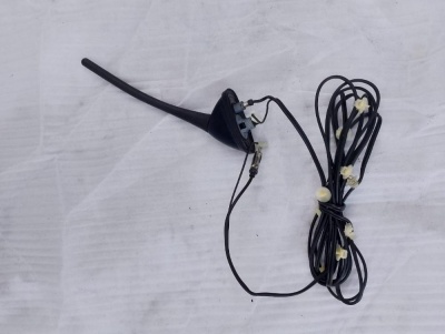 Антенна Liana 39251-54G10