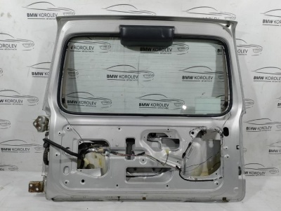 Дверь багажника  Jimny 6910081A03