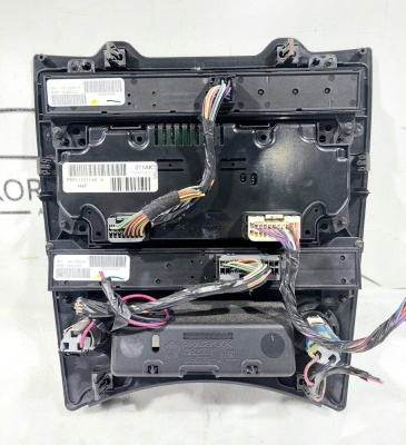 Блок управления климатической установкой Grand Cherokee (WH/WK) 2005-2010  55111011AK