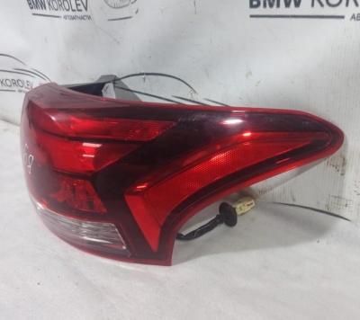 Фонарь задний наружный правый Outlander (GF) 2012> (ПОСЛЕ 03/2015 ГОДА 8330B174)  8330B174