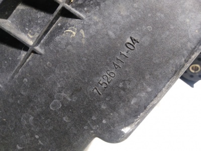 Корпус воздушного фильтра N62  X5E53 13717526411