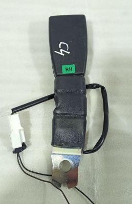 Ответная часть ремня ПРАВАЯ Hyundai Getz (888401C400WK) Getz 888401C400WK