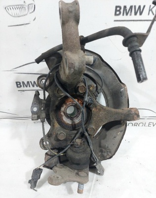 Кулак поворотный передний правый RAV 4 2006-2013 ; RAV 4 2013-2019    4321142080