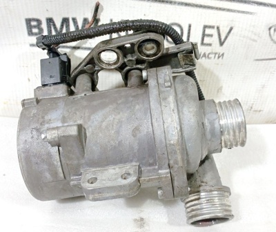 Насос (помпа) электрический 5-serie F10/F11 2009-2016  11517583836  11517583836
