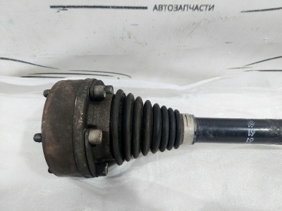 Полуось (привод) передняя левая Octavia (A5 1Z-) 2004-2013 МКПП   1K0407271DJ