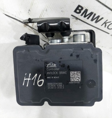 Блок ABS (насос) Grand Cherokee (WH/WK) 2005-2010  5179771AA