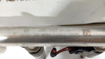 Рейка топливная (рампа) с форсунками Audi A4 [B8] 2007-2015  06K906036  06K906036