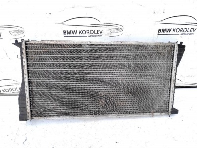 Радиатор основной BMW  E39 17112247345