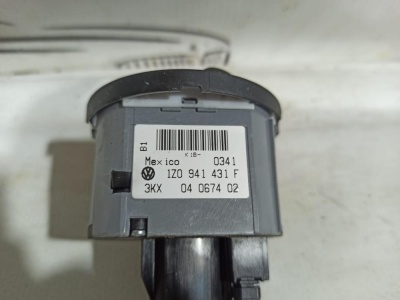 Переключатель света фар Octavia (A5 1Z-) 2004-2013  1Z0941431F